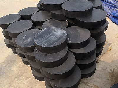 甘孜县板式橡胶支座由若干层橡胶片与薄钢板经加压硫化